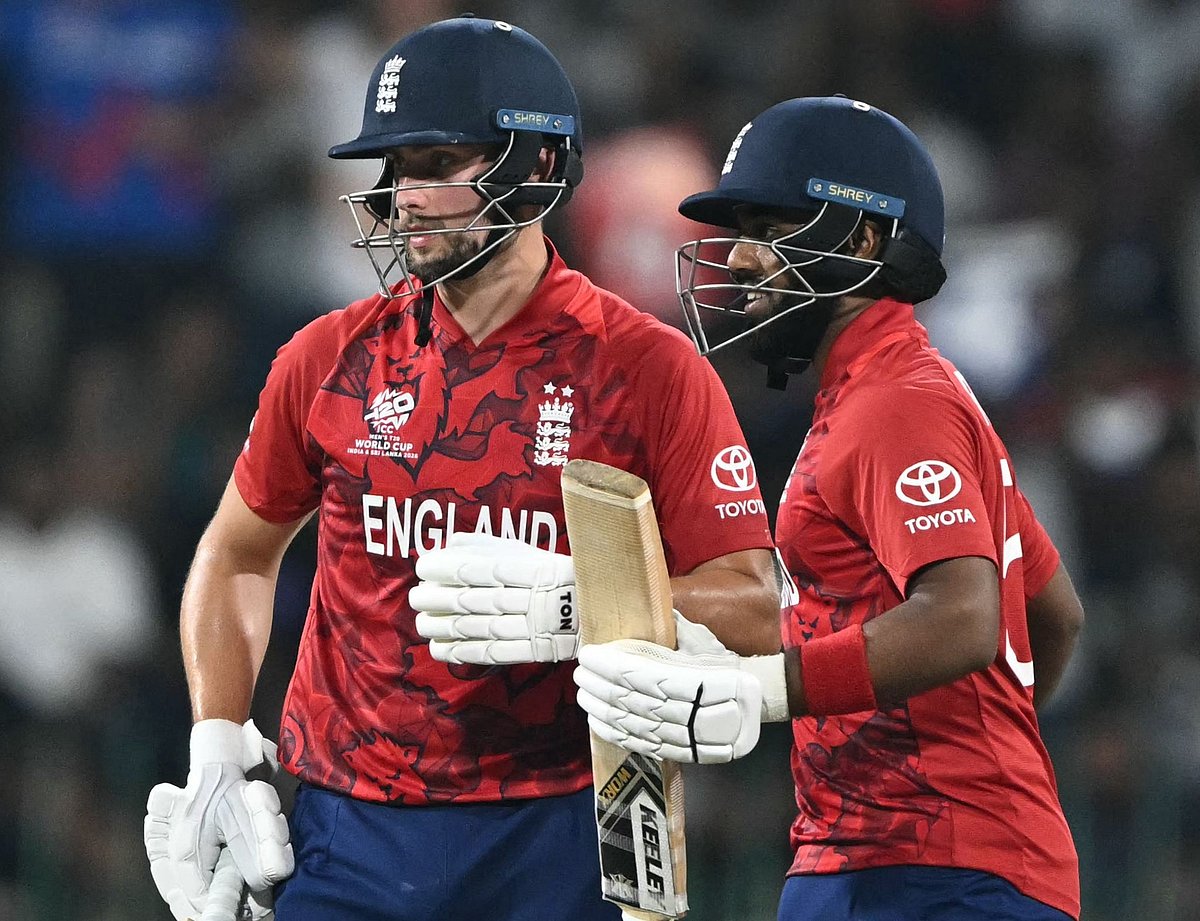 ম্যাচ জয়ের পর জ্যাকস ও রেহান