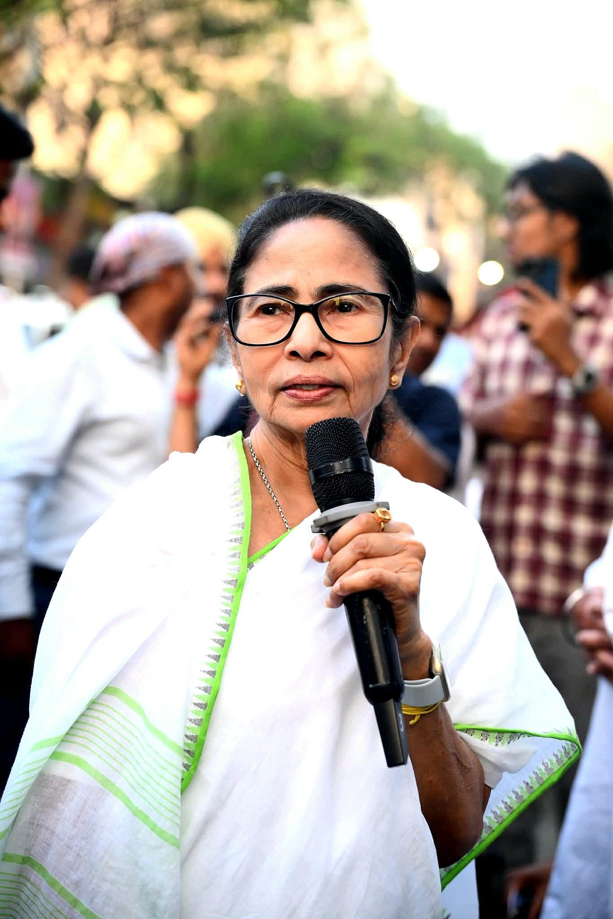 তৃণমূল নেত্রী ও পশ্চিমবঙ্গের মুখ্যমন্ত্রী মমতা বন্দ্যোপাধ্যায় দক্ষিণ কলকাতার ভবানীপুরে আয়োজিত এক সভায় বক্তব্য দেন