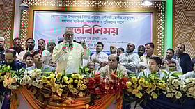 যাঁরা বালু-পাথর লুটপাটে জড়াবেন, তাঁদের বিরুদ্ধে ব্যবস্থা নেওয়া হবে: শ্রমমন্ত্রী