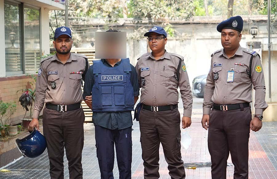 রাজধানীতে গণস্বাস্থ্য হোমিওর বিপণন কর্মকর্তা মো. ওবায়দুল্লাহ হত্যায় আটক হোটেল কর্মচারী শাহীন আলম