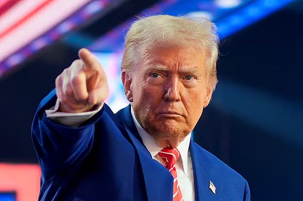 যুক্তরাষ্ট্রের প্রেসিডেন্ট ডোনাল্ড ট্রাম্প