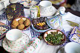 পশ্চিমা দেশে রমজান: ইফতার–তারাবিহ–সাহ্‌রির প্রাকৃতিক ছোঁয়া