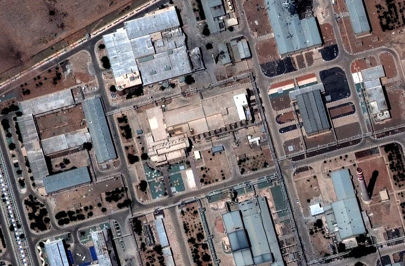 ইরানের ইসফাহান পারমাণবিক স্থাপনায় গত বছরের জুনে হামলা চালায় যুক্তরাষ্ট্র। স্যাটেলাইটে তোলা ইসফাহানের চিত্র। ১৬ জুন, ২০২৫