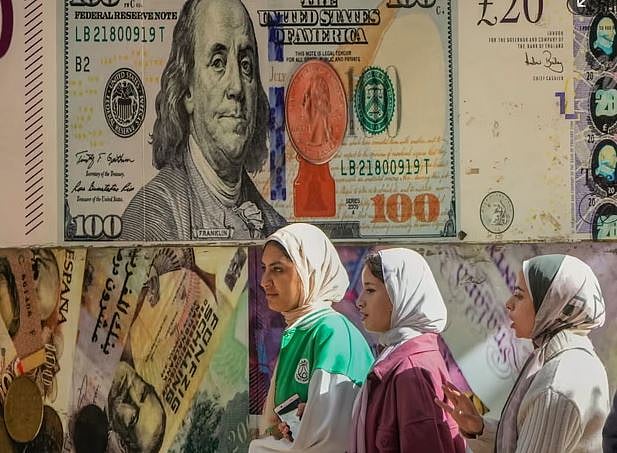 ট্রাম্পের আমলে ডলারের প্রভাব আরও কমেছে