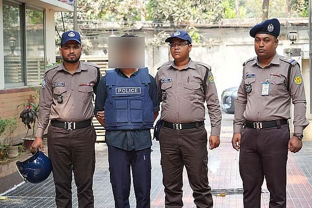 মো. ওবায়দুল্লাহ হত্যায় আটক হোটেল কর্মচারী শাহিন আলম