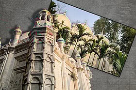 কালের সাক্ষী হয়ে দাঁড়িয়ে আছে কুড়িগ্রামের ঐতিহাসিক চান্দামারী মসজিদ