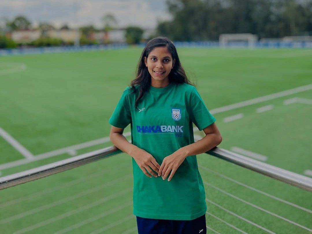 এশিয়ান কাপ খেলতে অস্ট্রেলিয়ায় যাওয়ার পর ছবিটি নিজের ইনস্টাগ্রাম হ্যান্ডলে পোস্ট করেছিলেন বাংলাদেশ অধিনায়ক আফঈদা খন্দকার। আজ সিডনি শহর ভ্রমণ করবেন খেলোয়াড়রা