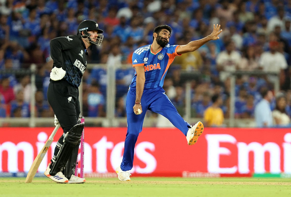 ফাইনালে ৪ উইকেট নিয়েছেন বুমরা