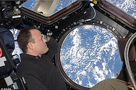 পৃথিবী সম্পর্কে নাসার নভোচারীর অদ্ভুত ভাবনা