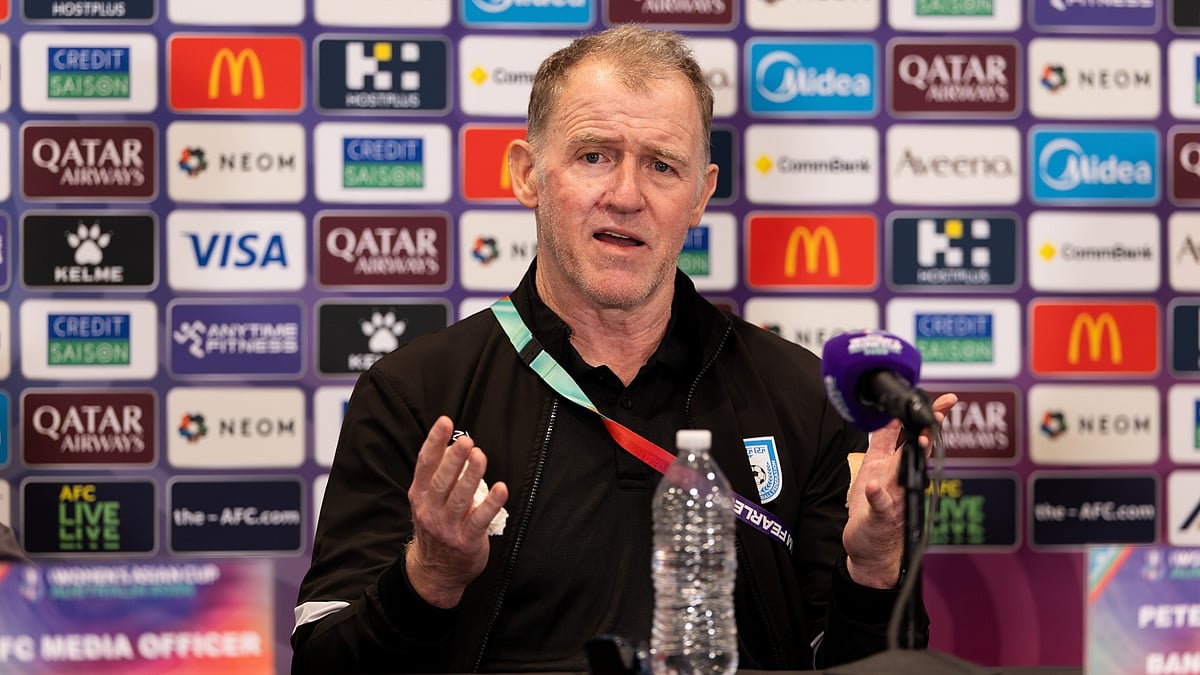 এশিয়ান কাপের গ্রুপ পর্ব থেকেই বিদায় নিয়েছে পিটার বাটলারের দল