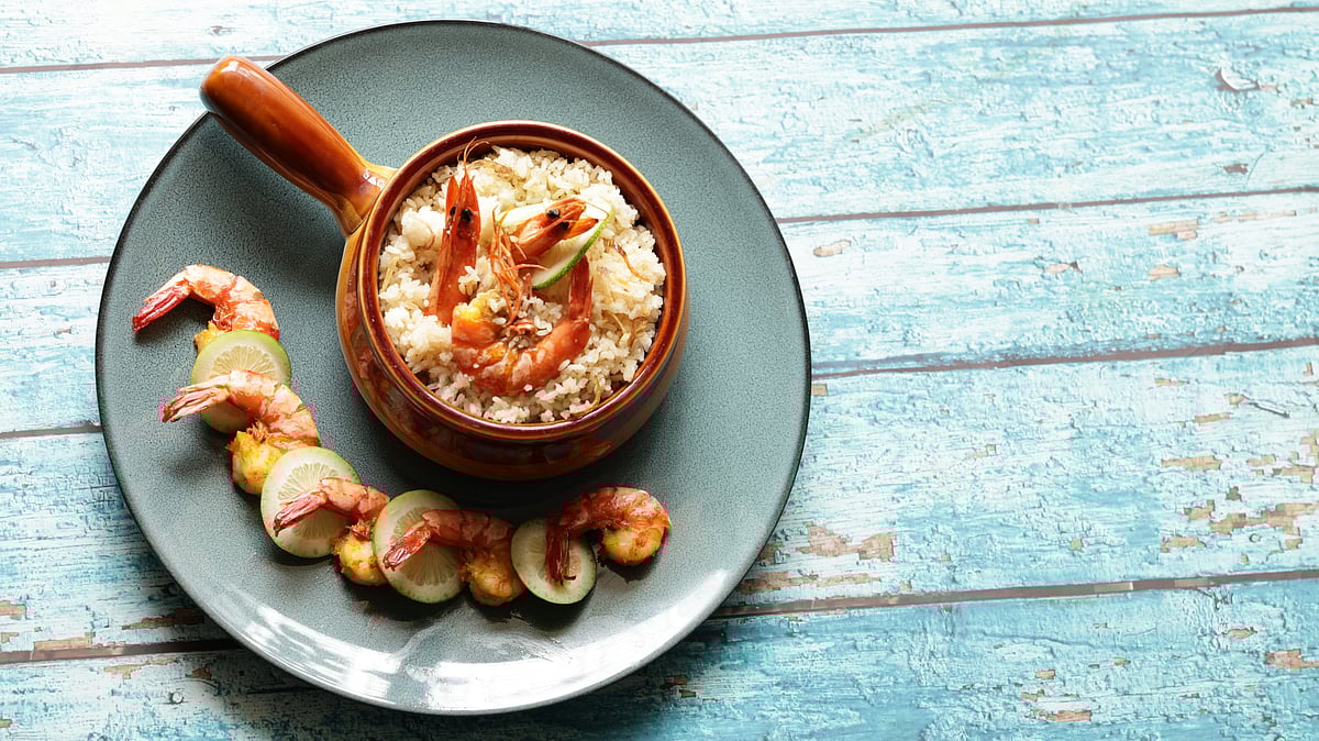 চিংড়ি দুধে বিরিয়ানি