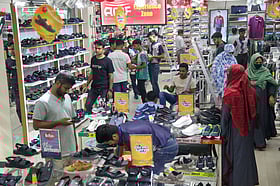 ঈদে নন–ব্র্যান্ডের চেয়ে ব্র্যান্ডের জুতার বিক্রি বেশি