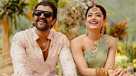 রঙে ভেজা গায়েহলুদ, রাশমিকা–বিজয়ের বিয়ের নতুন ছবি