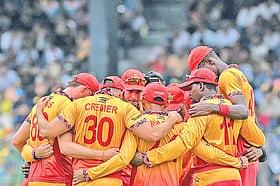 ছোট দলের বড় চমক