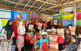 ‘এবার নতুন জামা পেয়ে খুব আনন্দ হচ্ছে’