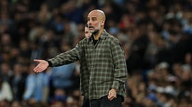 ফার্গুসনকে পেছনে ফেলার পর গার্দিওলা বললেন, ‘সবাই আমার ছাঁটাই চায়’