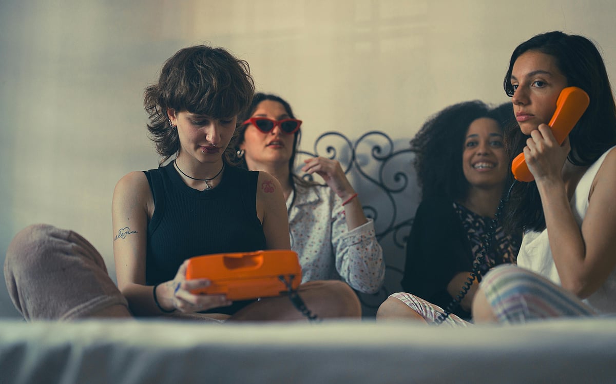 সেই সময়ের স্মৃতিগুলো তাঁদের কাছে বিশেষ মূল্যবান