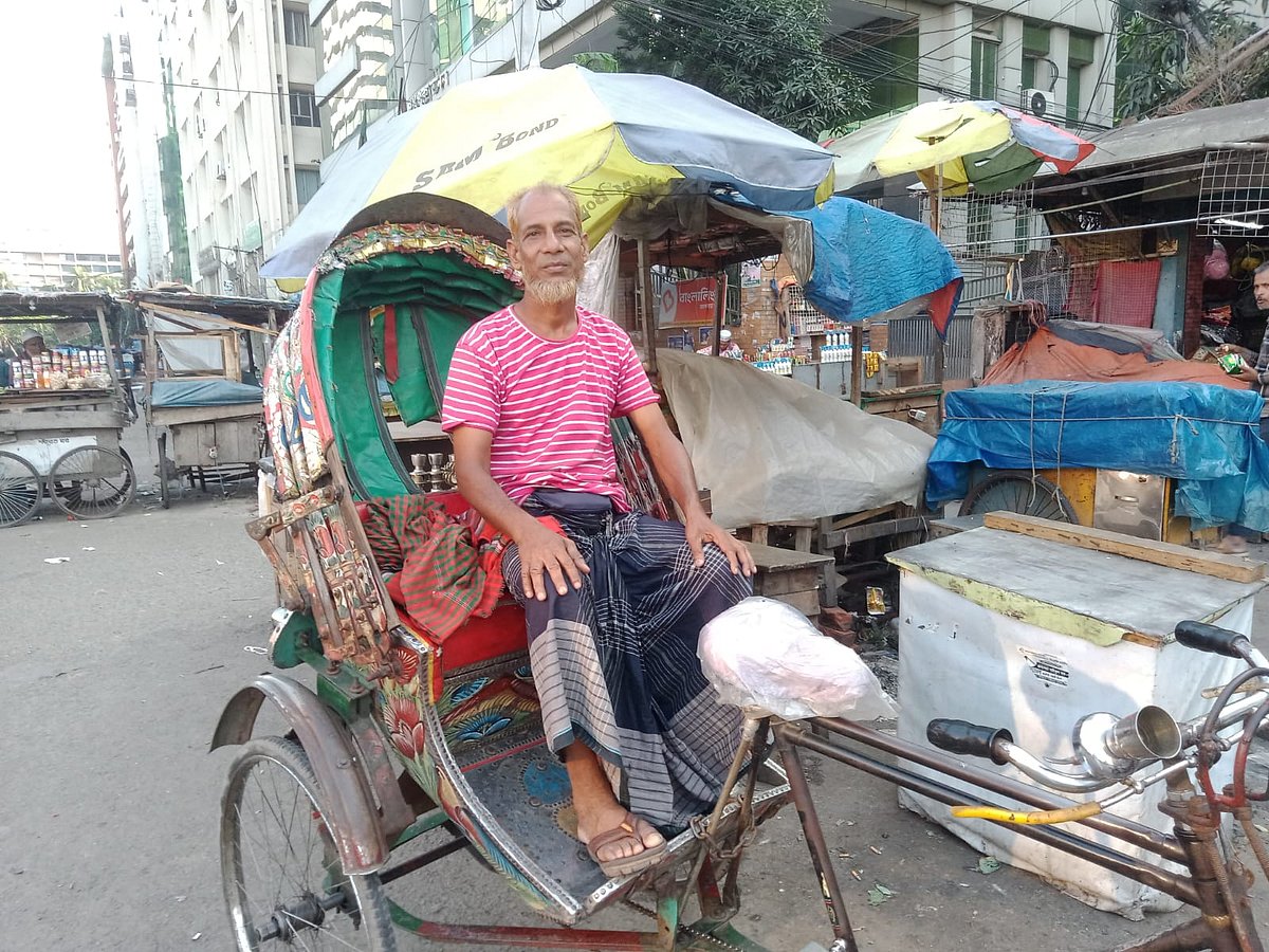 মাত্র ১৮ বছর বয়সেই জন্মস্থান বগুড়া ছেড়ে জীবিকার সন্ধানে ঢাকায় আসেন মো. রঞ্জু। ২২ মার্চ