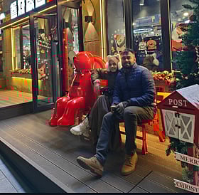 ঘোমটার ভেতরের হাসি