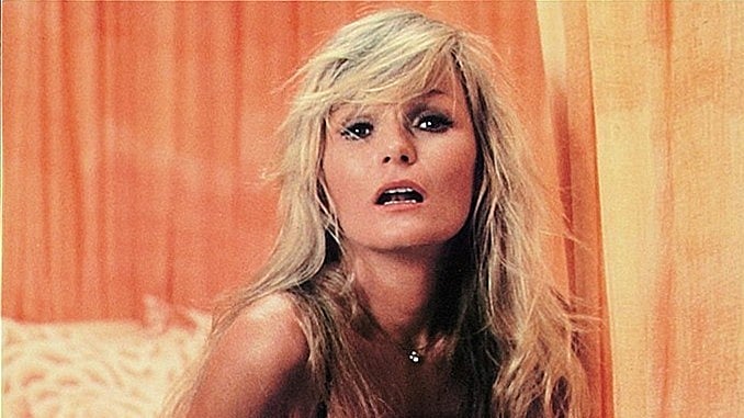 সিনেমার দৃশ্যে ভ্যালেরি পেরিন। আইএমডিবি