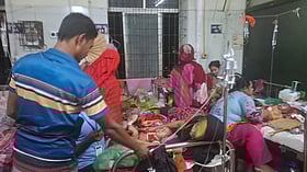 আইসিইউর অপেক্ষায় থাকতে থাকতে ১১ দিনে ৩৩ শিশুর মৃত্যু