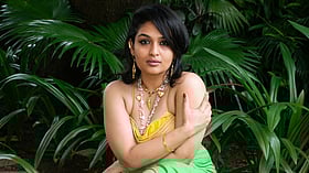 মাদক মামলায় জড়িয়ে থমকে যায় নায়িকার ক্যারিয়ার