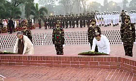 জাতীয় স্মৃতিসৌধে রাষ্ট্রপতি-প্রধানমন্ত্রীর শ্রদ্ধা নিবেদন
