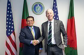 রাশিয়ার জ্বালানি কিনতে যুক্তরাষ্ট্রের ছাড় চেয়েছে বাংলাদেশ