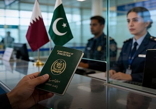 পাকিস্তানের নাগরিকদের জন্য সাময়িকভাবে ‘অন অ্যারাইভাল’ (পৌঁছানোর পর পাওয়া) ভিসা–সুবিধা স্থগিত করেছে কাতার