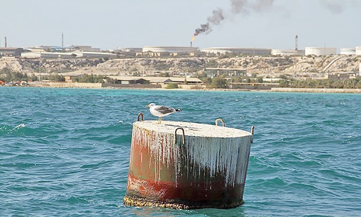 ইরানের খারগ দ্বীপ যুক্তরাষ্ট্র দখল করার চেষ্টা করছে