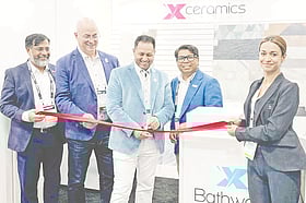 যুক্তরাষ্ট্রের মেলায় এক্স সিরামিকস 