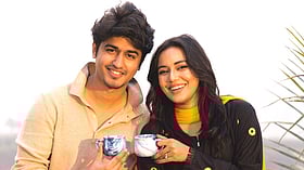 অভিনয়ে গানের সাদী, নায়িকা সামিরা মাহি