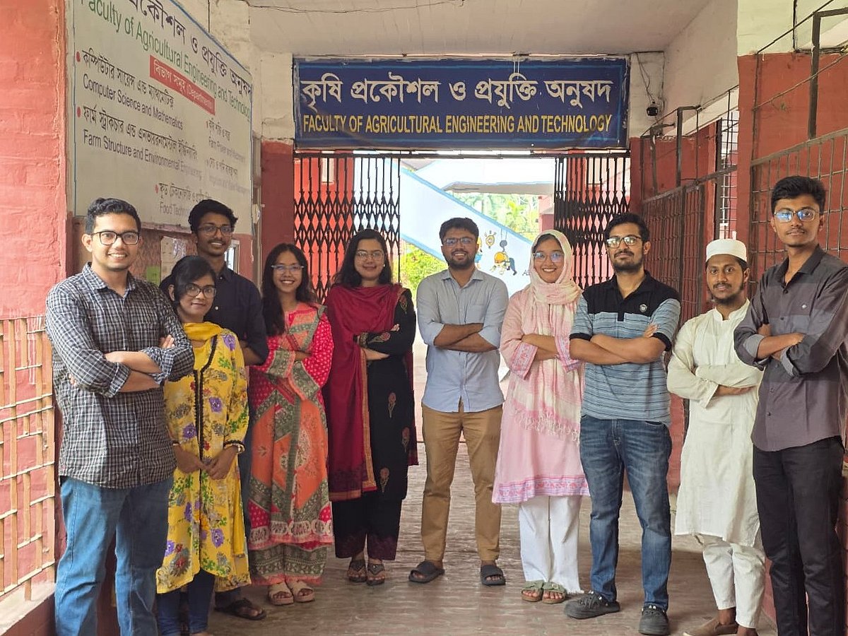 আন্তর্জাতিক প্রতিযোগিতা থেকে পুরস্কার এনেছেন বাকৃবির এই শিক্ষার্থীরা