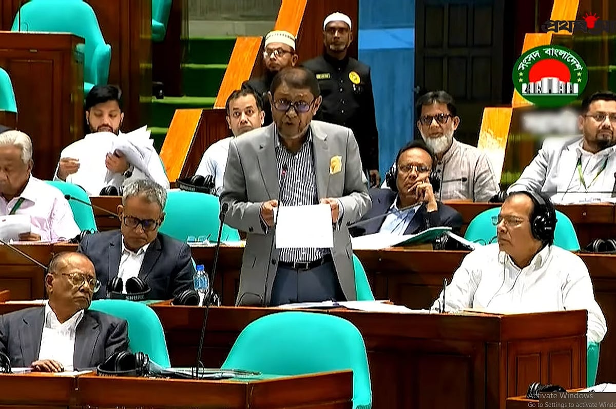 জাতীয় সংসদের অধিবেশনে এনসিপির সংসদ সদস্য আখতার হোসেনের নোটিশের জবাব দেন স্বাস্থ্যমন্ত্রী সরদার সাখাওয়াত হোসেন। ৬ এপ্রিল