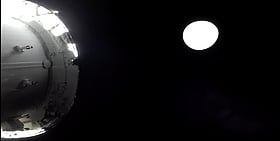 চাঁদের উল্টোপাশে পৃথিবীর সঙ্গে যোগাযোগ বিচ্ছিন্ন থাকা অবস্থায় কী করলেন …