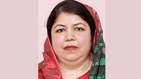 সাবেক স্পিকার শিরীন শারমিন আটক