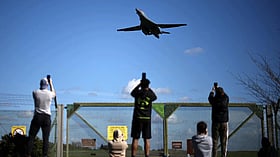 ইরান যুদ্ধে মার্কিন বাহিনীর গতিবিধি ‘ফাঁস’ করে তেহরানকে কি সুবিধা …