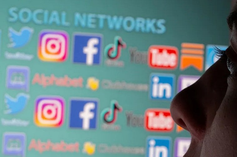 ভারত সরকারের প্রস্তাবে বলা হয়েছে, ‘সেফ হারবার’ সুরক্ষা ধরে রাখতে হলে সামাজিক যোগাযোগমাধ্যম প্ল্যাটফর্মগুলোকে সরকারের নির্দেশনা ও নীতিমালা মেনে চলতে হবে