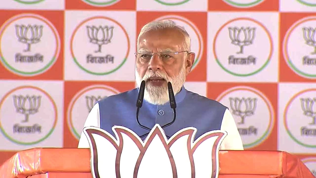 নির্বাচনী জনসভায় ভারতের প্রধানমন্ত্রী নরেন্দ্র মোদি। বাঁকুড়ার কুশমন্ডি, পশ্চিমবঙ্গ; ১১ এপ্রিল ২০২৬