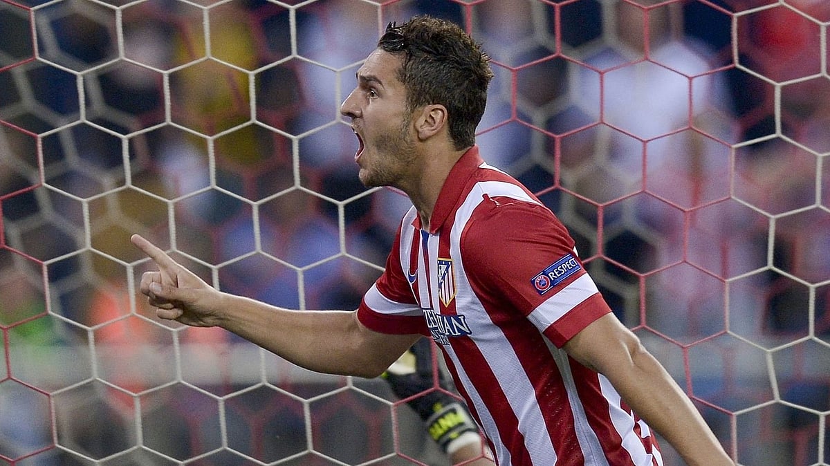 ২০১৪ সালে চ্যাম্পিয়নস লিগের কোয়ার্টার ফাইনালে বার্সার বিপক্ষে গোলের পর কোকে