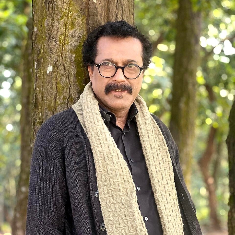 কাছের মানুষ শক্র! অভিযোগ দিয়ে ফেসবুক পেজ বন্ধ করেছে...