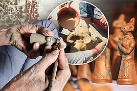 ‘টেপা পুতুল’ তৈরিতে ব্যস্ত সময় কাটাচ্ছেন সুবোধ ও তাঁর পরিবার