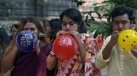 বৈশাখী মেলায় আনন্দ খেলা: কুইজ, গান ও খেলায় মুখর আয়োজন …