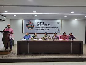 টাকা ফেরত চান ৬ লিজিং কোম্পানির আমানতকারীরা