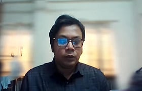 শিশুর সঙ্গে অভিভাবকের একটা নিরাপদ আবেগের সম্পর্ক থাকতে হবে