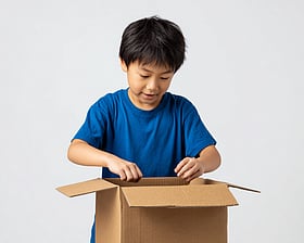 আনবক্সিং দেখতে ভালো লাগে কেন