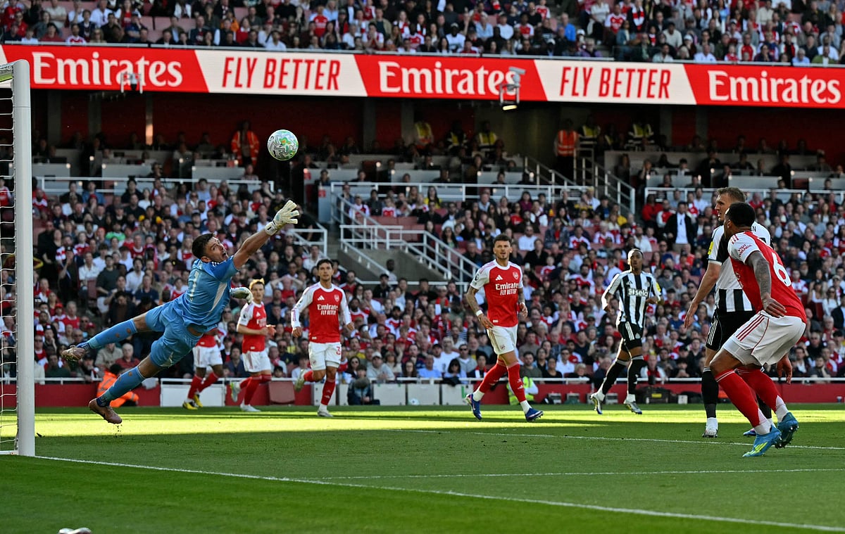 এবারেচি এজের শট যাচ্ছে জালে