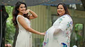 তাসনিয়া ফারিণের মা স্কুলের জানালায় কেন ওড়না বেঁধে রাখতেন?