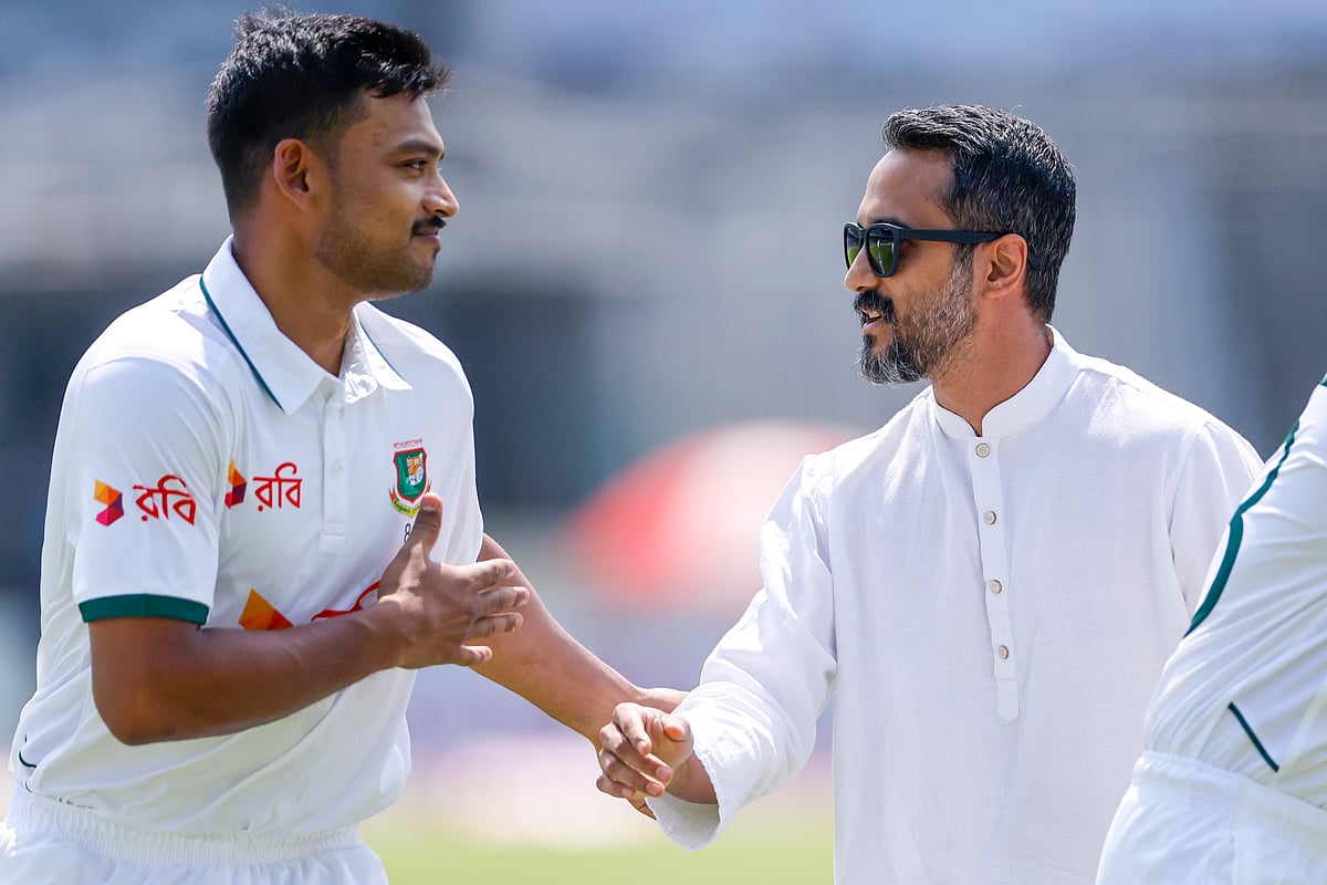 নাজমুল হোসেন শান্তর সঙ্গে জোহাদ