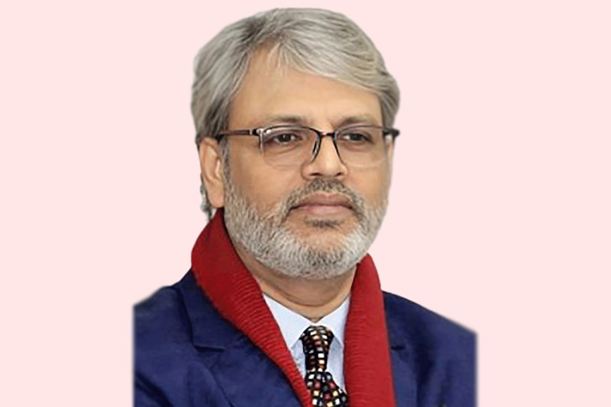 ঢাকা বিশ্ববিদ্যালয়ের প্রক্টরের দায়িত্ব থেকে সরে দাঁড়ালেন অধ্যাপক সাইফুদ্দীন আহমেদ